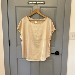 Nicole Miller satin shell